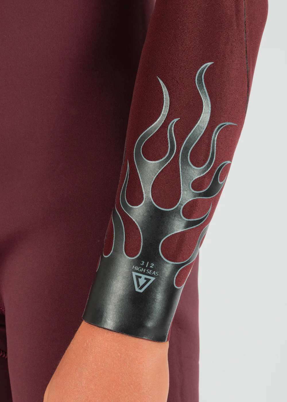 High Seas Boys Fire 3-2 Full Chest Zip Wetsuit - Image 4