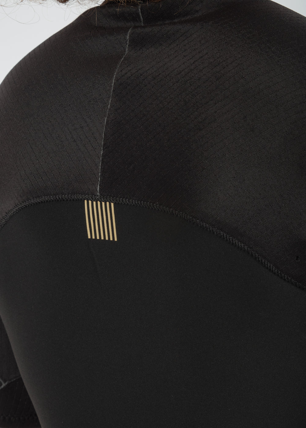 New Seas 2-2 Short Sleeve Full U-Zip Wetsuit - Image 7