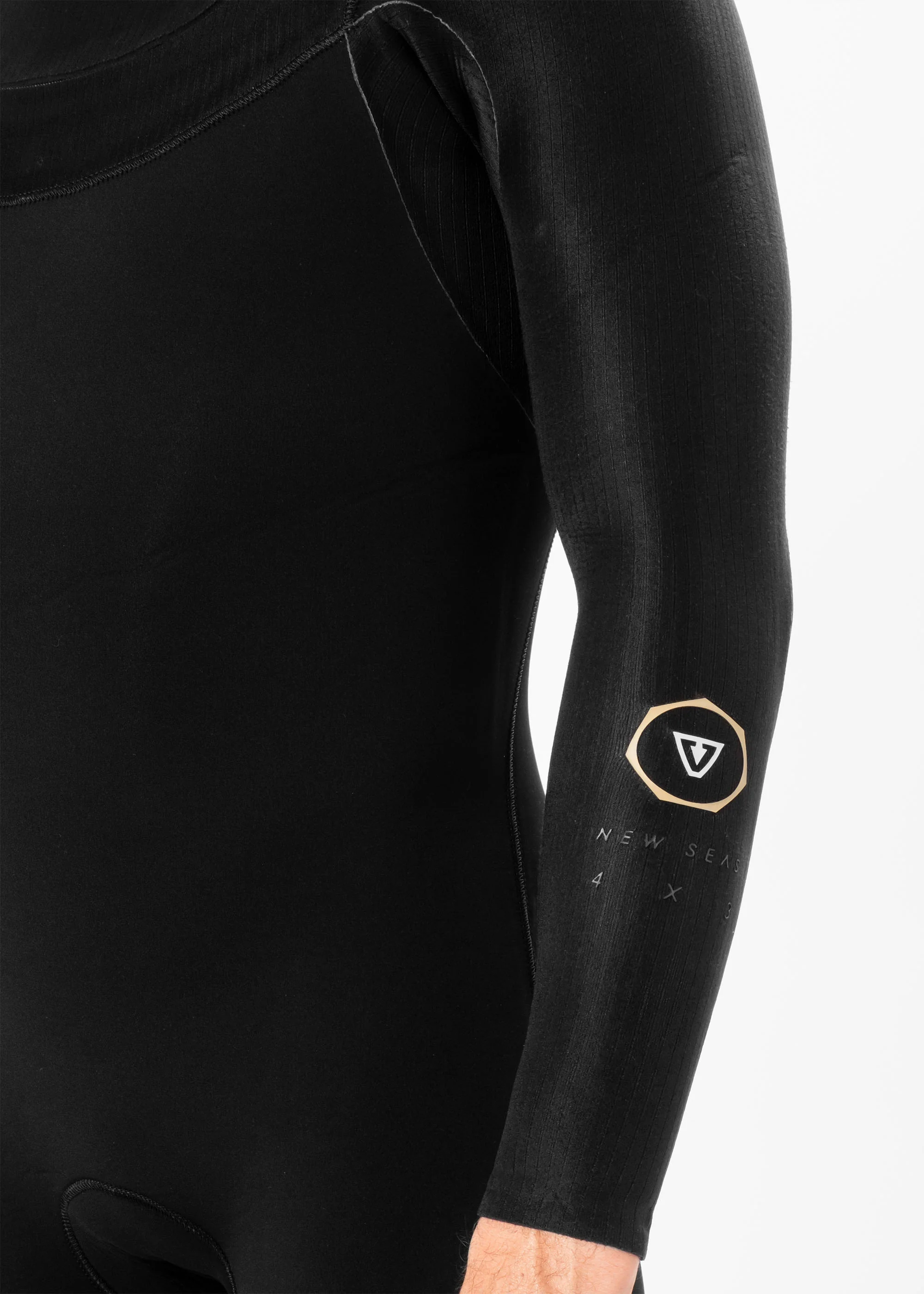 New Seas 3-2 U-Zip Wetsuit - Black - Image 6