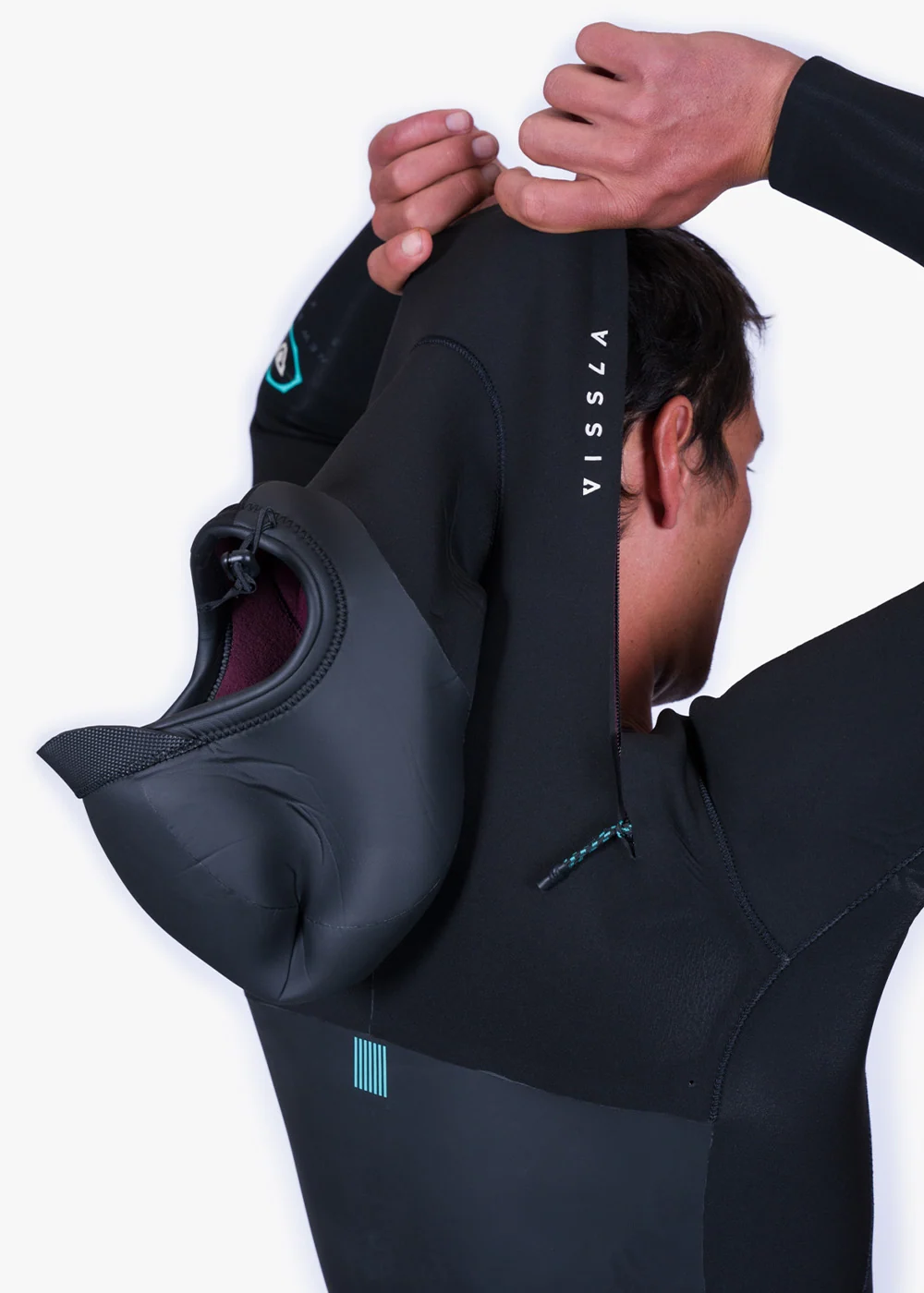 New Seas 4-3 Hooded U-Zip Wetsuit - Image 6